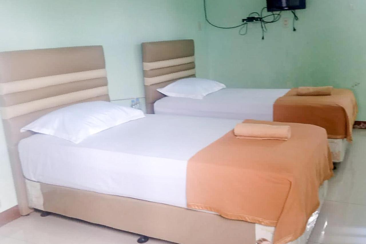 Sutomo Indah Homestay Syariah Mitra Reddoorz Padangsidimpuan Extérieur photo